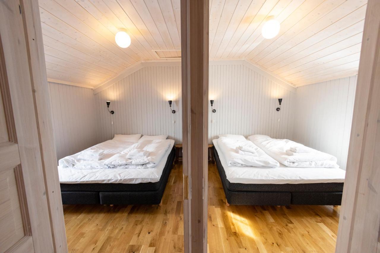 Hotel The Tide - Rorbuer Sørvågen Zewnętrze zdjęcie